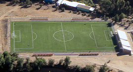 Alto Maipo entrega nueva cancha de fútbol a vecinos de Los Maitenes